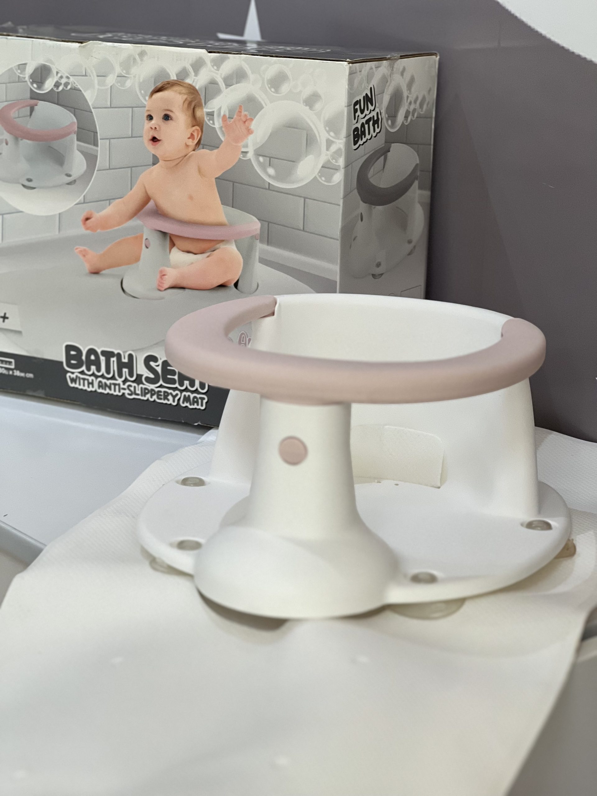 Dolu stolica za kupanje beba s neklizajućom podlogom, Roze