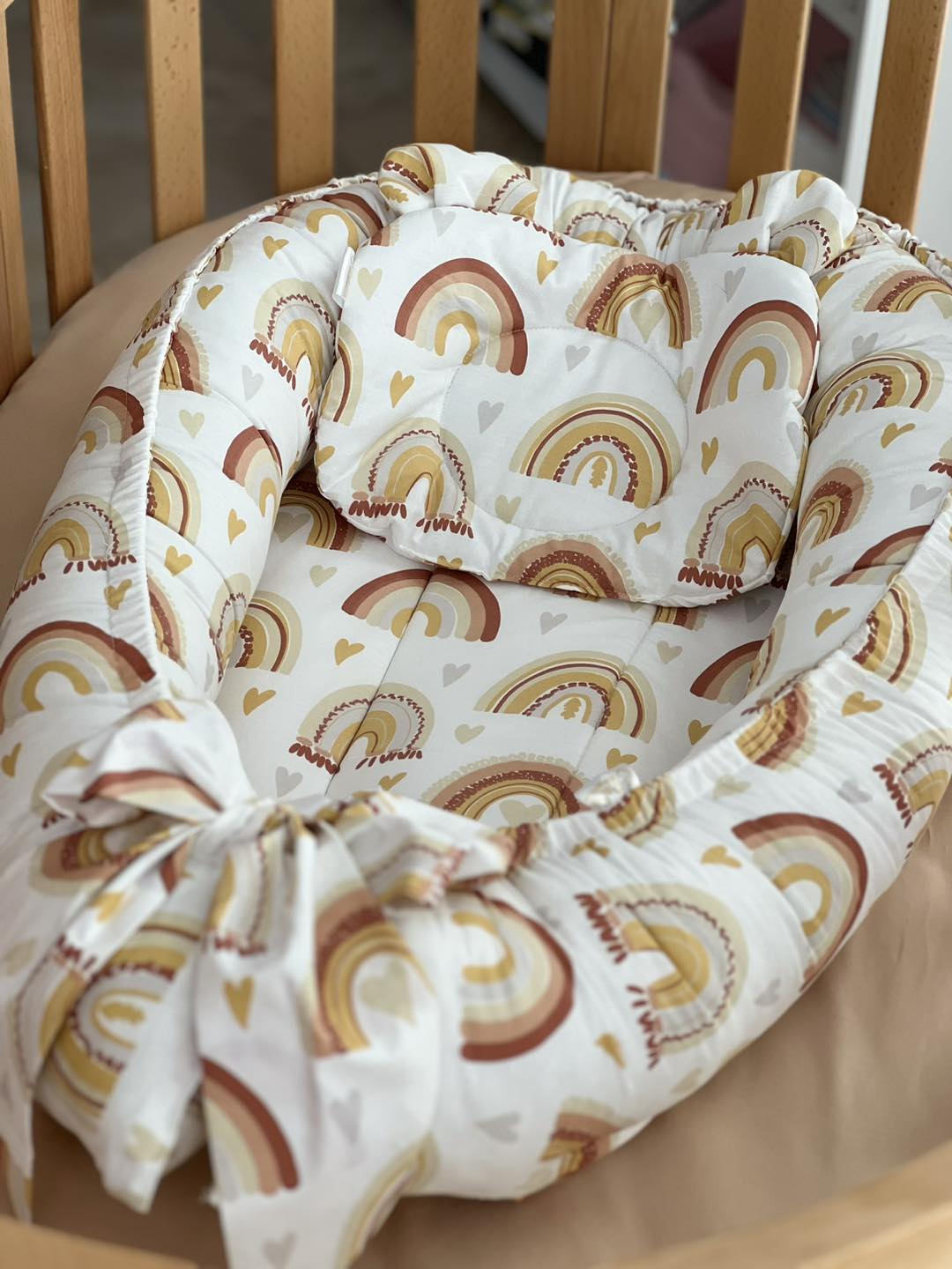 Pčelica gnijezdo, Dugice