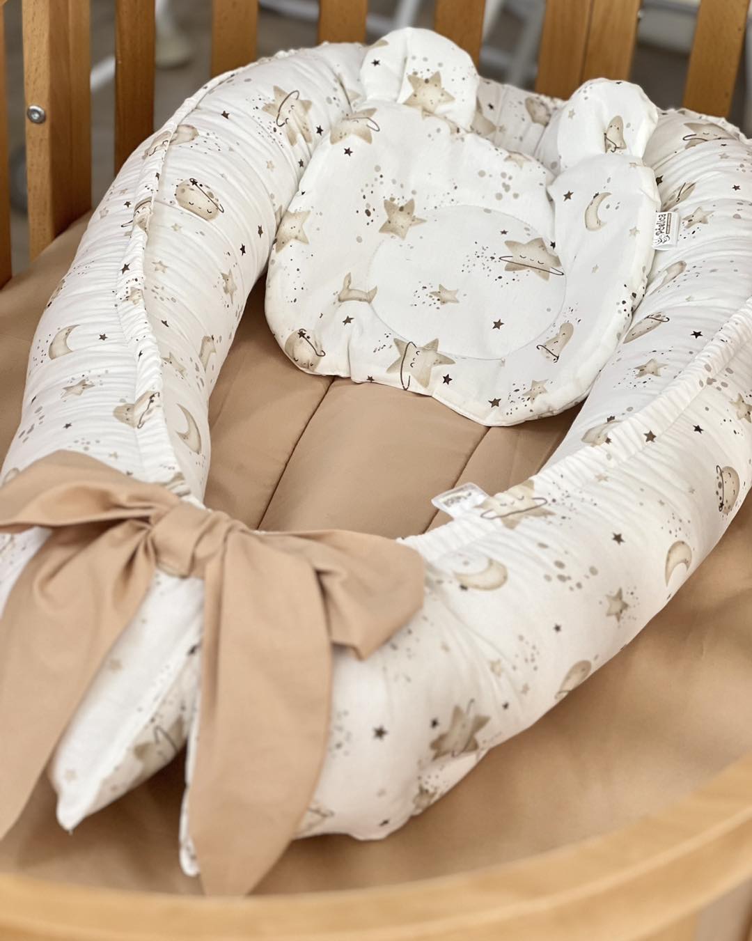 Gnijezdo za bebe, White/Universe