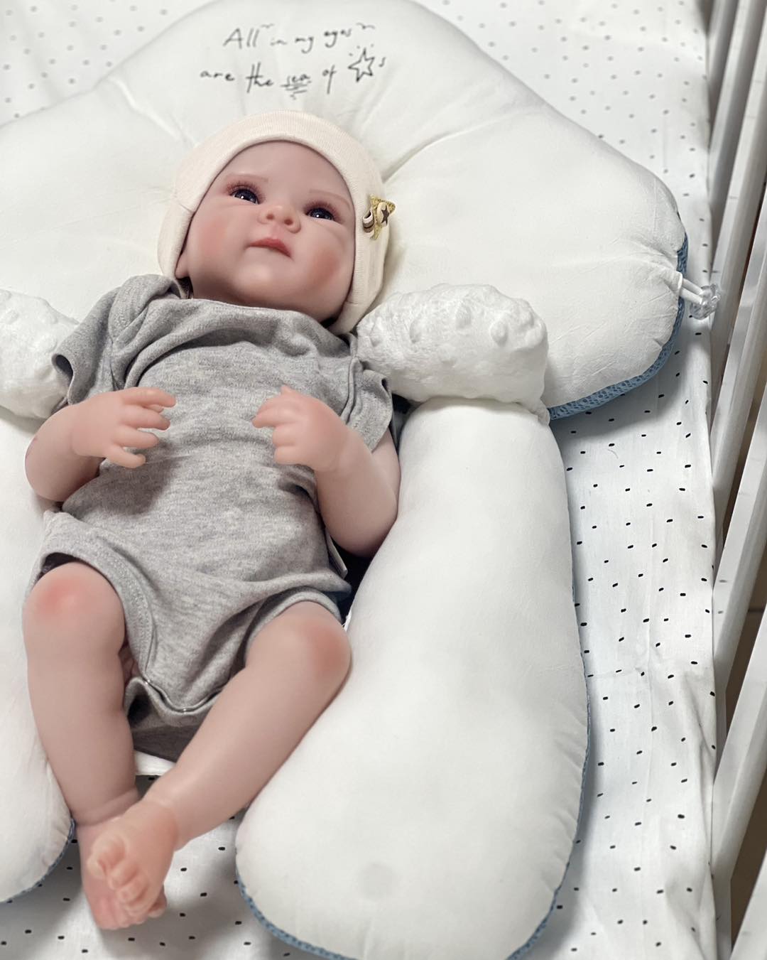 Pozicioner za bebe sa jastukom za pravilno oblikovanje bebine glave, Blue