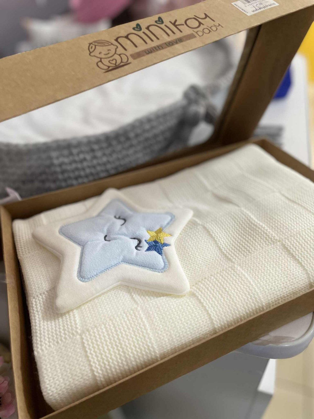 Minikay pletena dekica u kutiji / White Star