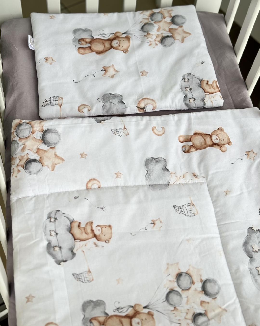 Set jastuk i jorgan, Bear and Balloons