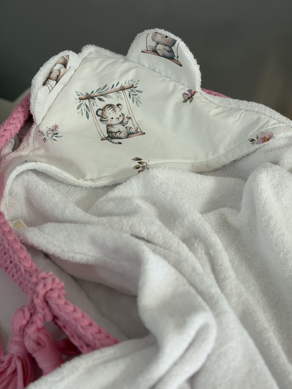 PČELICA PEŠKIR ZA BEBE/litttle forest friends,grey