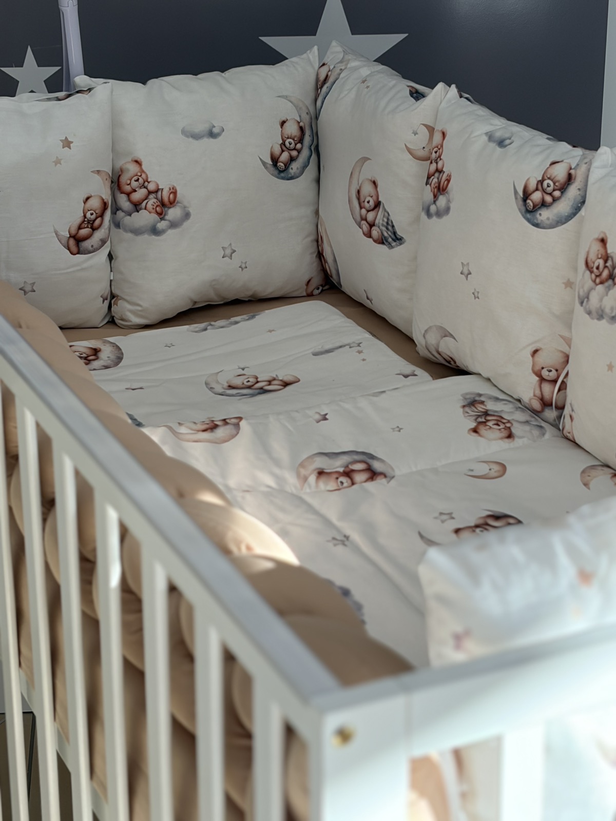 PČELICA OGRADICA SA POSTELJINOM/little dream bear,beige