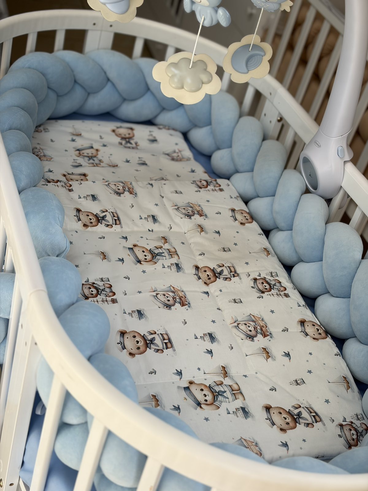 PČELICA PLIŠANA OGRADICA/sailor teddy, baby blue