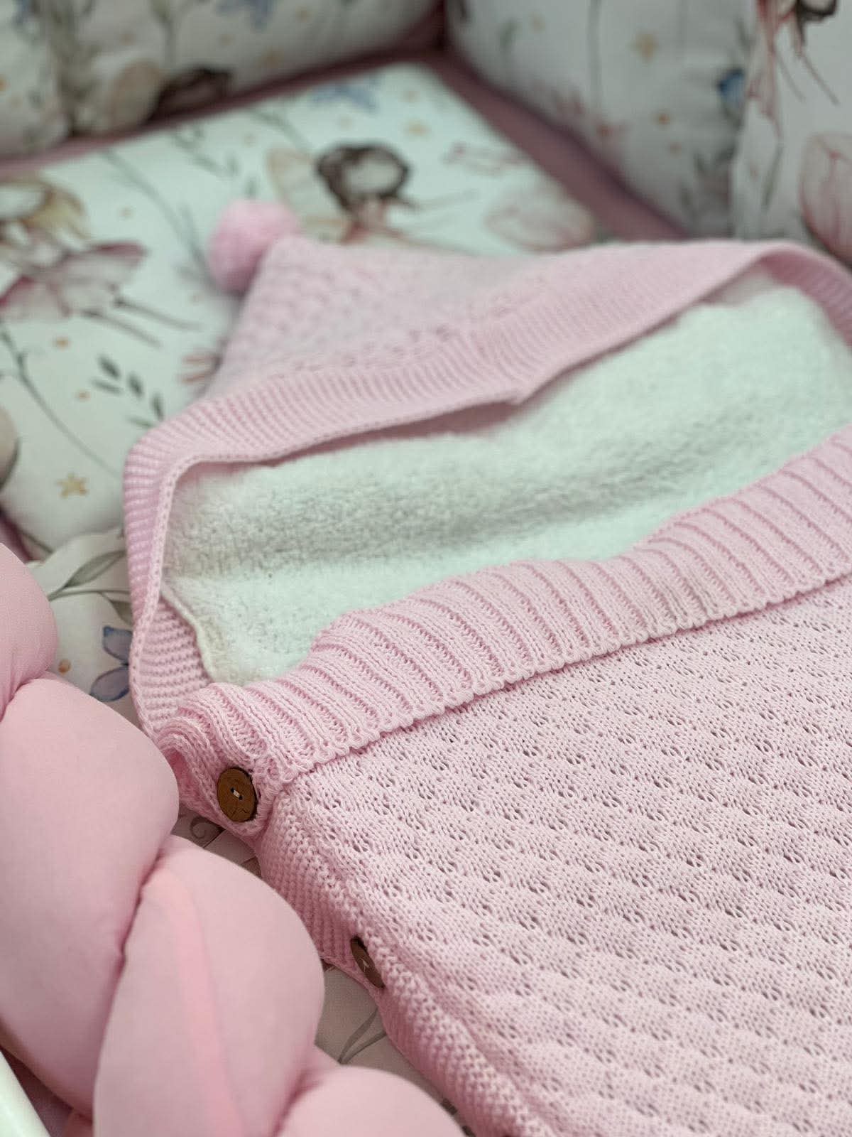 Pčelica smotuljak/Pink