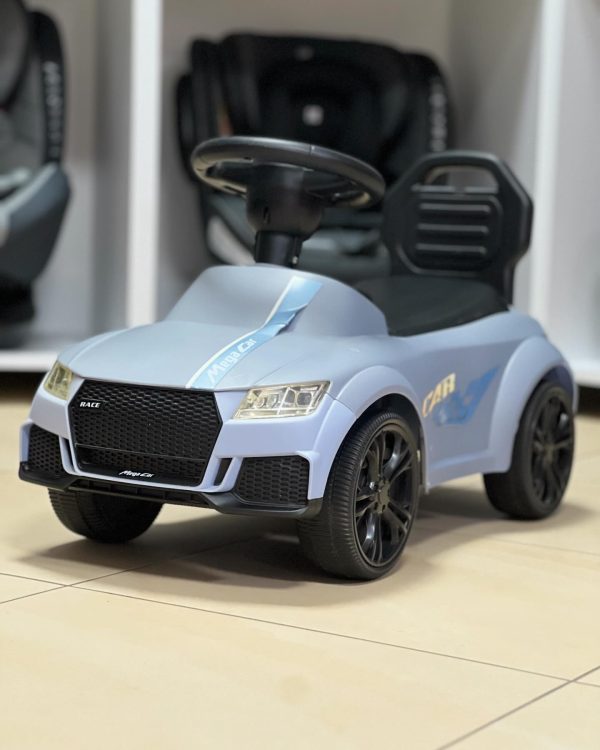 Autoguralica Mega, Siva