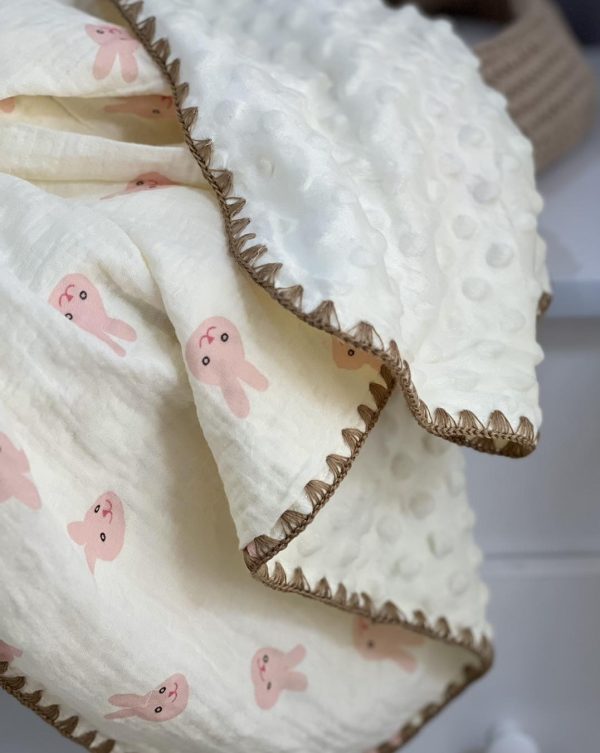 Dvostrana dekica od muslina i minky platna, Rabbits